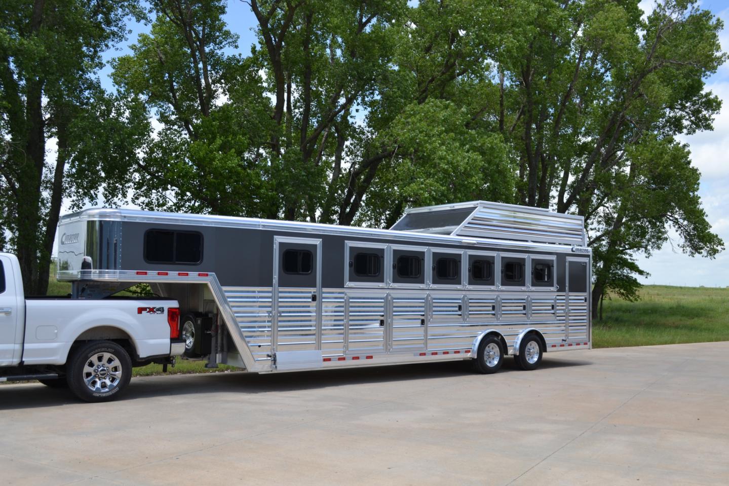 Charcoal Metallic 6H Norstar With Concealed Hay Lift